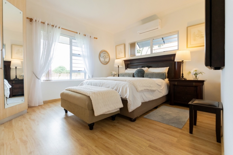 4 Bedroom Property for Sale in Country Club Western Cape